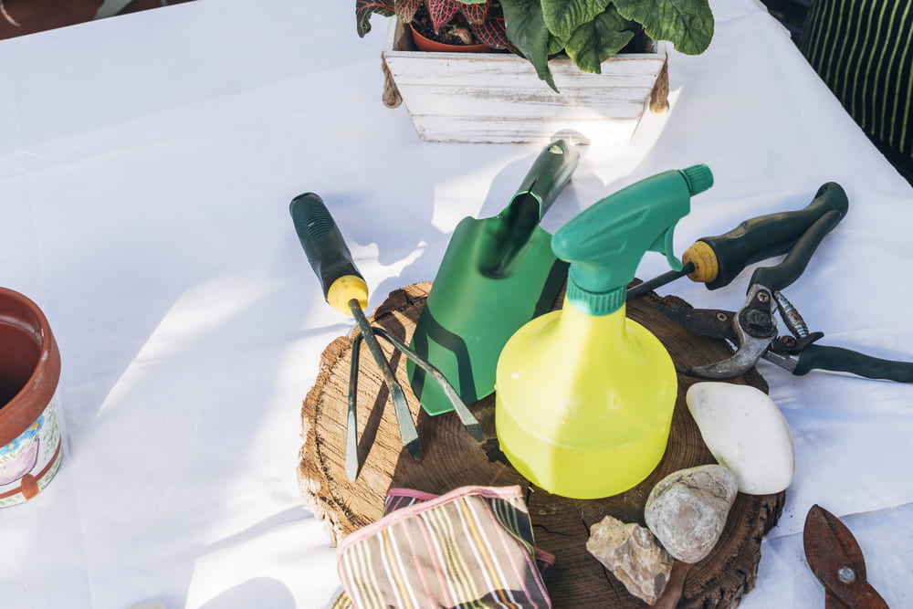 mooi en schoon onderhouden tuingereedschap